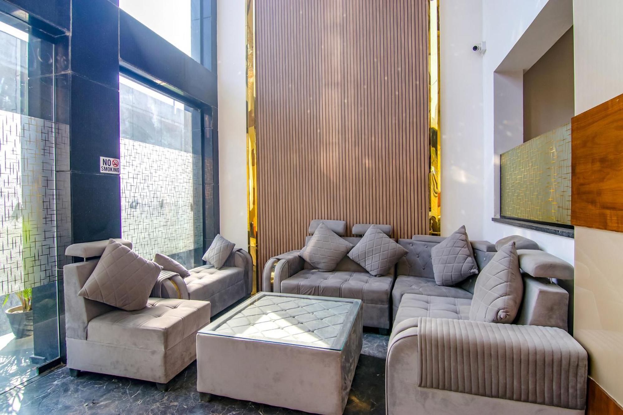 Fabhotel Prime K9 Crown Лудяна Екстериор снимка