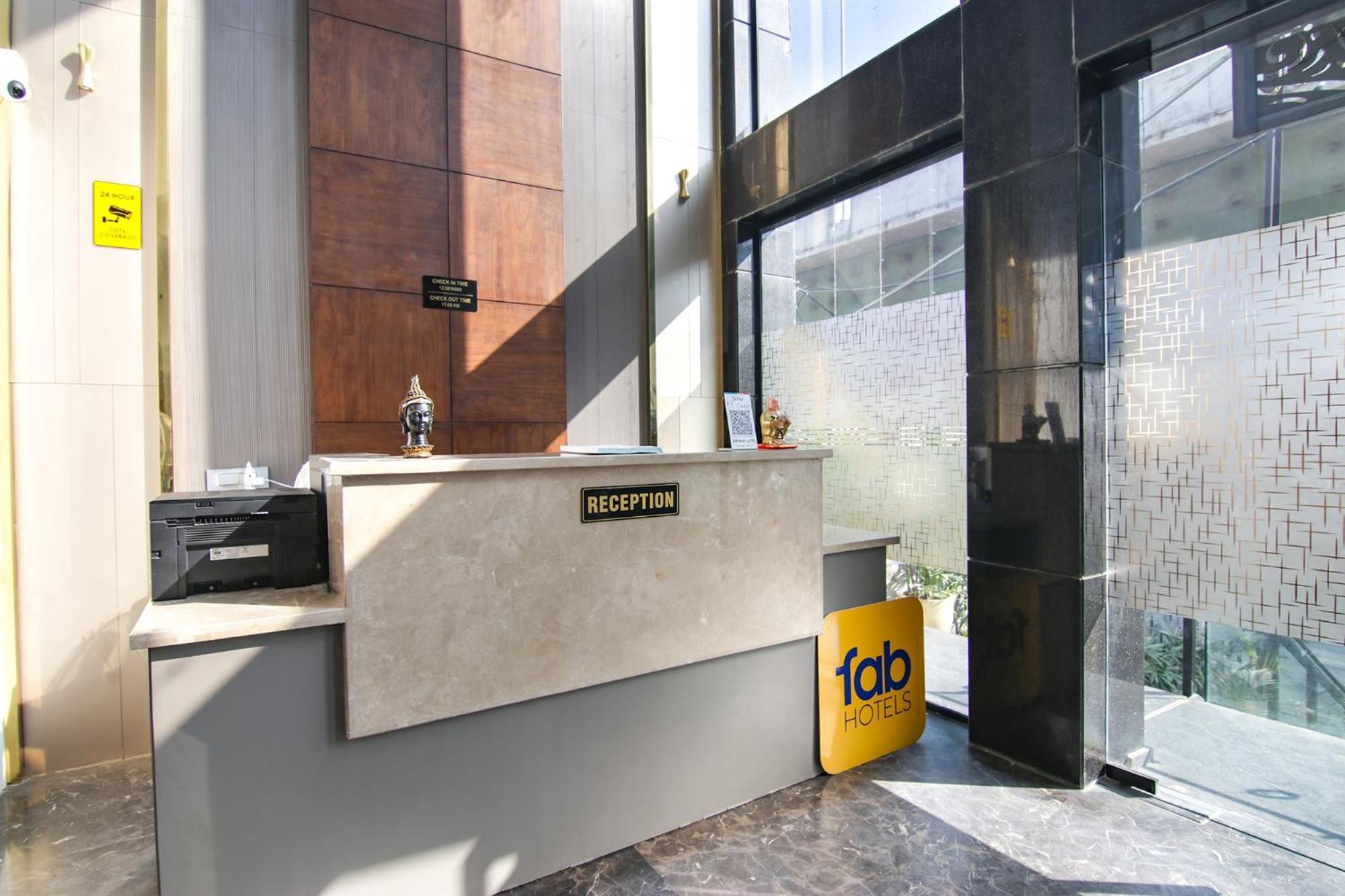 Fabhotel Prime K9 Crown Лудяна Екстериор снимка